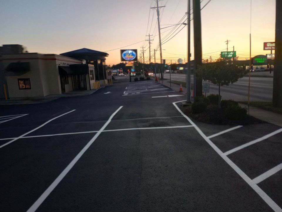 Commercial Asphalt Parking Lot Construction